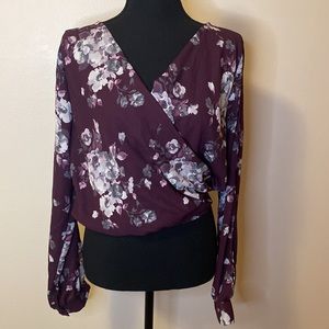 💖 2/$25 NWT! Charlotte Russe Purple Floral Faux Wrap Blouse